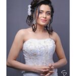 Sangeetha Bhat Instagram – Makeup –  @taiba_syed_
@thebeautysquare.in 
Hair- @taiba_syed_
@thebeautysquare.in
Outfit – @aarish_galleryofficial  @shivayaphotography  #sangeethabhat #sangeethabhatsudarshan Bangalore, India