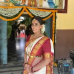 Sanjana Singh Instagram - At shooting ,( I am in love with this look ) It is really beautiful when someone praise for you without your knowledge It is the highlight from of respect and care