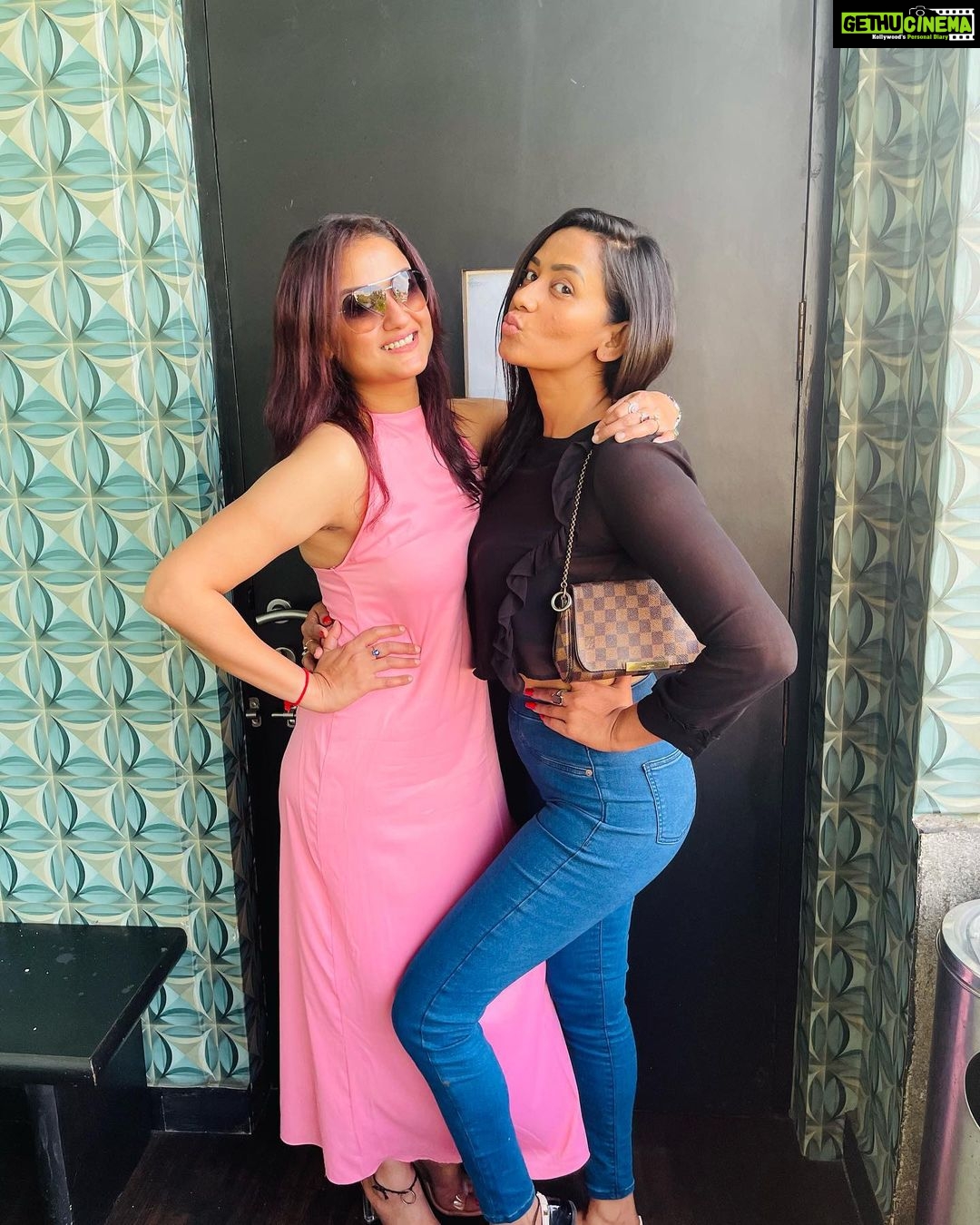 Sanjana Singh Instagram - Happy birthday to my BFF. There aren't enough words or wishes long enough to express my deep emotion on your special day, my dear best friend. I love you more than words can say. · I'm so grateful you came into my life , “Birthdays come around every year, but friends like you only come once in a lifetime. I'm so glad you came into my life. this special day sending you lots of Sai baba blessing my love ❤️😘❤️