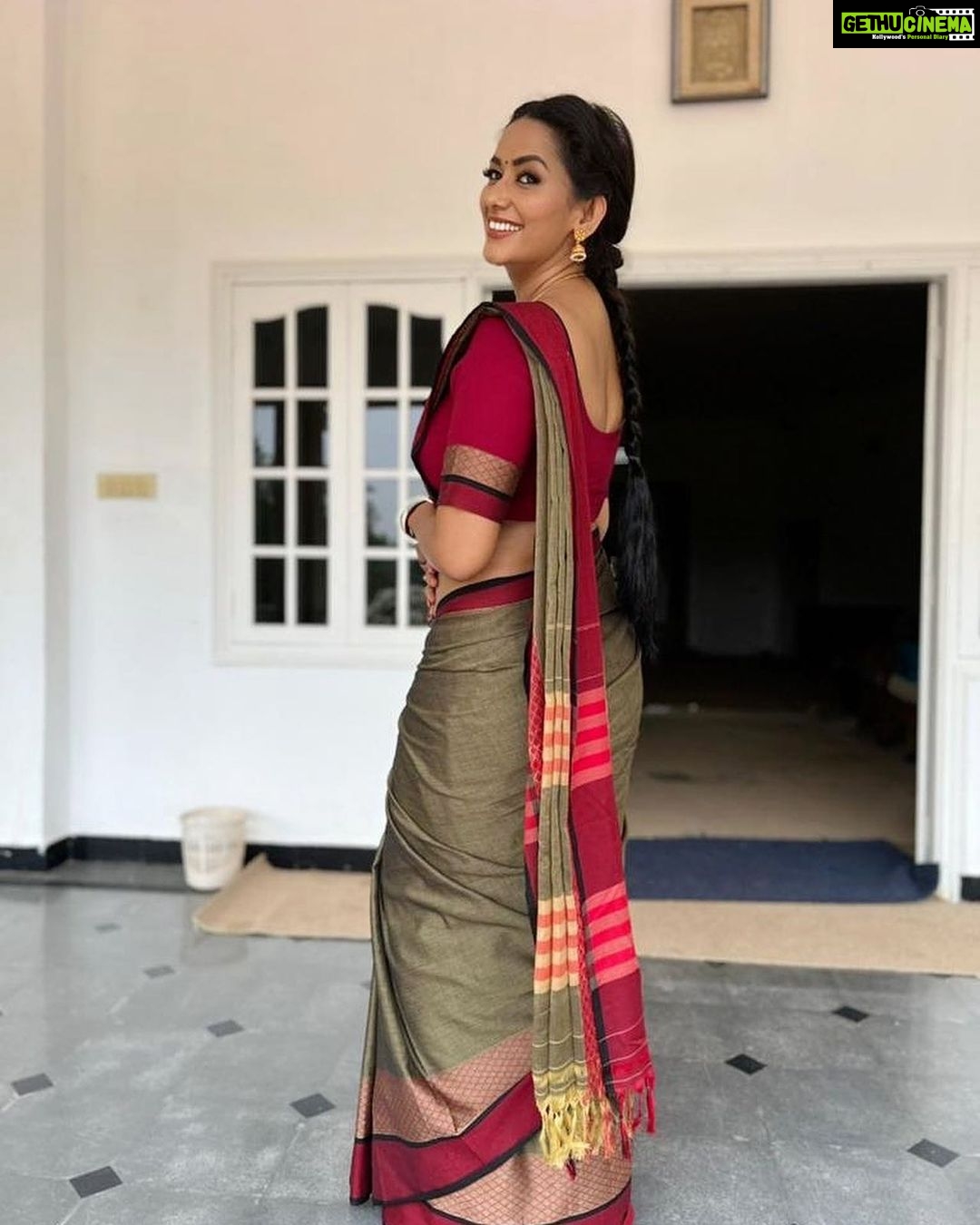Sanjana Singh Instagram - At shooting Shooting in Hyd Mass maha raja movie sudeer raj director hero raj Tarun❤️
