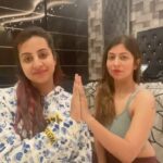 Sanjjanaa Instagram - Prenatal Yoga Practice Breathing practice Asanas And relaxation … it’s always great to be practising yoga with @fit_and_fabb Bangalore, India