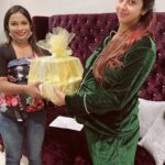 Sanjjanaa Instagram – I received this really beautiful gesture received from a lovely friend & women Eunterpreuner of mine Miss.Cheryl, she is a very sweet person & a founder of her firm , It is lovely to support your  business firm & I want you to achieve a lot of success . I will cherish this lovely memorable gift by you  of me & my husband hand mould for ever. Thank you @cherylshandiwork for this treasure ❤️

Check out her page and get your hand moulded right now ❤️❤️ Bangalore, India
