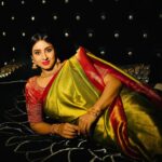 Sanjjanaa Instagram - It’s the month of March and it is mostly celebrated as a month to celebrate women hood , Marking the woman’s day on March 8th followed by Holi the festival of colours ❤️❤️ symbolising happiness … While I sit back and watch The world get back into the grind waving a happy goodbye to the dread-full version of covid hopefully … I have now entered my seventh month of pregnancy going through my own biological changes which I am gracefully embarrassing by weighing 15 kilos heavier , Accepting the way my walk has changed due to severe sacroiliac joint pain , but still smiling through it all .. trying my best to be active and be “Above” all the physical & mental challenges of this phase . I have realised in this journey It’s so easy for this generation to let go of parents , make them feel un-important as adults but one can really know what the value of parents is & what they have gone through to bring us up .. only when we go through the entire drill of carrying your own baby in your body and going through so much physically to just bring a child into the world . Mother hood has bought so many realisations in my life , ❤️ preparing for the baby has bought so many changes in me it’s a truly beautiful transition ❤️❤️ Wearing a beautiful drape from @zaribanaras Blouse designed by @velvet_boutique_dvg Jewellry by @chamundeshwaricollections M & H @nishismakeover Photographer @suchigowdru 🌸 Maa as ke up products by #dermacolindia Also Follow my favourite make up brand #dermacol on insta @official_dermacol_india , also Use my code DCSANJU on www.dermacolindia.in and avail a super discount .. ❤️ .. #kannadathi #kannadaactress #kannadiga #Tollywood #TeluguCinema #Bahubali #TollywoodActress #Southindianactress #Sanjjanaa #Sanjjanaagalrani #bujjigadu #tamilwebseries #aivar #tamilcinema #swarnakhadgam #tamilfilmindustry #tamilactress #bollywoodactress #karnataka #illayathalapathy #sanjanagalrani #sanjana Bangalore, India