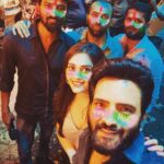 Santhanam Instagram - Wishing Everyone a happy Holi 😊 From Us to You ! @surofficial @dopdeepakpadhy #premanand #shootingspot🎥