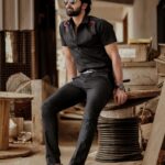 Santhosh Prathap Instagram – – The (Snake🐍) Charmer.

Costume designer @radikadesignerandmua 
Cinematography @sinty_boy 
Photography @raghul_raghupathy 
Retouch @siva_retouch 
Assistant @balaa1981 
Hair @riwaz_lama 

#reels #reelsinstagram #trending #fashion #actor #actorslife #model #shoot #cwc #cwc3 #yolo #gratitude #grateful #retro #explore #macho #customized #outfit #santhoshprathap EVP Film City