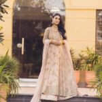 Sarah Khan Instagram - 💕 Hair and makeup @akifilyasofficial Wearing @farahandfatima Kungun @kohar_jewel Jewellery @jaipurandco 📸 @mahasphotographyofficial