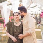 Sarah Khan Instagram - Me and You ♥️ Thank you @mahasphotographyofficial for capturing all the precious moments ✨ 📸 @mahasphotographyofficial 👗 @meeras.ns @humayunalamgirmenswear 💎 @jaipurandco 💄 @akifilyasofficial 🏔 @margallahillscourtyard @islotimes Margalla Hills