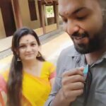 Saranya Mohan Instagram – എന്നാലും അങ്ങനെ ഒകെ ചോദിക്കാവോ @swami_bro