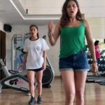 Sargun Mehta Instagram - Rehearsal video wala vibe with @sonali.bhadauria