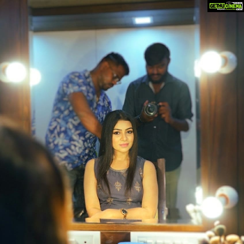 Satna Titus - 1.3K Likes - 💡😊