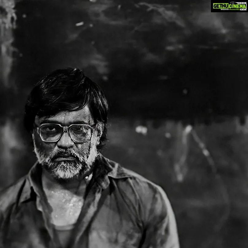 Selvaraghavan - 54.5K Likes - #saanikaayidham
@thatswatitis
@keerthysureshofficial
@yamini.yagnamurthy
@siddarth1786
@kunaldaswani
