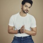 Shakti Arora Instagram - Its very simple to be happy, but its very difficult to be simple.... . . . #ShaktiArora