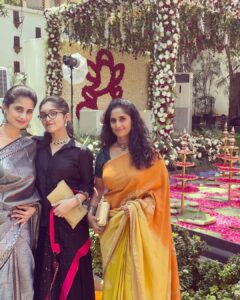 Shamlee Instagram - With my ladies‼️ 
Happy women’s day 👑
