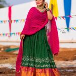 Shamna Kasim Instagram – U glow differently when u are actually Happy❤️
Outfit: @feathersbtq
Jwellery: @kushalsfashionjewellery
Hairstylist: @koduruamarnath
Pics: @v_capturesphotography
Personal staff: @bhanu.reshma.90
#lovemyjob ❤️