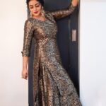Shamna Kasim Instagram - 100 days function #akanda #telugumovie Costume : @t.and.msignature Jwellery: @mangatraineeraj Hairstylist: @hairartistpoojagupta Pics : @photography_by_chandu Final edit: @v_capturesphotography Personal staff: @bhanu.reshma.90