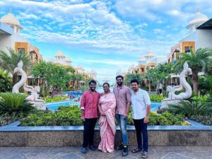 Shanmuga Pandian Instagram - Happy birthday, Mom! I want you to know that I am nothing without you, but I can be everything with you by my side. Love you! 🎂❤️
#happybirthday#happybirthdaymom#mom#amma#love#blessings#premalathavijayakanth#shanmugapandian#vijayaprabhakaran