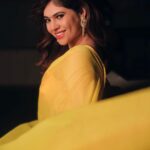 Sherin Instagram - 💛💛💛 📸 - @dharshanswaroop @hharsha29 #sherin #yellowsaree #saree #indian #love
