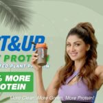 Shilpa Shetty Instagram - A steady intake of plant protein for me is essential. So, I rely on @fastandup_india’s range of ‘Plant Proteins’ to help me stay fit and active throughout the day. These are also available in delicious flavours that suit your palate 🤤♥️ These products are ‘more clean’ because every batch is tested in the UK for purity & quality 👌 It is ‘more green’ because it is made with 100% plant-based ingredients, which include brown rice & pea protein as the sources of protein along with vegan coconut MCTs & beetroot extract as a source of energy 🌱🌾 Lastly, it has ‘more protein’, which means it delivers 31g of protein per serve… 24% more than other proteins 😱 The best part is that these products are also lactose, GMO, and soy FREE ✅ Don’t settle for less, when you deserve MORE!💪 . . . . . #SwasthRahoMastRaho #stayfit #stayactive #proteinthatsmore #fastandup #fastandupfitsquad #fastandupindia #plantprotein #morecleanmoregreenmoreprotein #plantbased