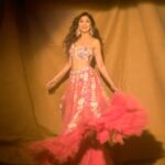 Shilpa Shetty Instagram - Blooming𝐝𝐚𝐦𝐞 💁‍♀️🌹🌼🌸🌺💁‍♀️ . . . . . #IndiasGotTalent #IGT #LookOfTheDay #ootd #outfitoftheday #blessed #grateful