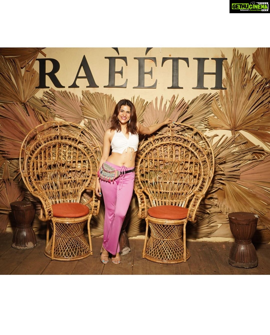 Shraddha Das Instagram - Thank you @raeethgoa for hosting us on my Birthday! Everything was perfect! The food,music and ambience! Thank you @raeethgoa @gaurav_richboyz @anuj_richboyz @ketul.richboyz @vickyrichboyz @partylikerod Styled by @artbyavnee Thank you @gouriepatil , @snehzala , @mahesh_reddi6 ,@mumbaiphotowala , @ankit5589 , @amanjaitly9 and @thesharpeyeddude for this crazyyyyyy birthday trip again! And @krystledsouza you are stunning!!!♥️♥️♥️ #goa #birthday #friendshipgoals #raeeth Raeeth
