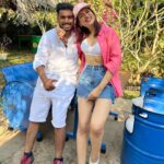 Shraddha Das Instagram - Could I be any happier?! 😃 Thank you @gouriepatil @snehzala , @mumbaiphotowala , @amanjaitly9 , @ankit5589 , @thesharpeyeddude for this super fun and memorable birthday! @bistrovagator #goa #birthday #vagator #friendstrip Bistro Vagator