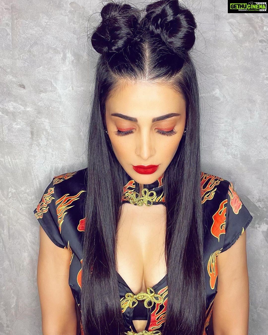 Shruti Haasan - 704K Likes - ❤️❤️🔥💛🔥💋🐞🍁🌹 💁🏻♀️💇🏻♀️ @cristianocpereira