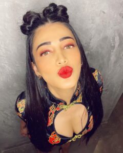 Shruti Haasan Instagram - ❤️❤️‍🔥💛🔥💋🐞🍁🌹 💁🏻‍♀️💇🏻‍♀️ @cristianocpereira
