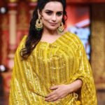 Shweta Menon Instagram - #shwethamenon MUA @mukeshmuralimakeover Stylist @sabarinathk_ Costume @ladies_planet_ Jewellery @mayoorajewels_by_archana Trivandrum, India