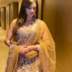 Shweta Tiwari Instagram – @manvimanik
@embellish_by_bhaktivora
@stylingbyvictor @sohail__mughal___