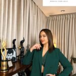 Sonakshi Sinha Instagram – Daily shoots and regular travel take their toll on my skin and hair. But this time, I am not worried. This Women’s Day, #EvionInBeautyOn is my mantra.
Evion with its Vitamin E goodness helps ensure my beauty reflects on the outside with healthy skin and hair. It nourishes cells so that my inner beauty reflects on the outside. So go on, show your skin and hair some much-needed loving, with Evion.
Visit www.evion.in to know why YOUR skin and hair will love you for choosing Evion too.
#EvionInBeautyOn #healthy&beautiful #healthyskin #healthyhair #InternationalWomensDay #VitaminEforbeauty #healthywomen #beautifulwomen #Ad
