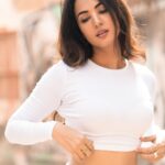 Sonal Chauhan Instagram - Wild Love from a gentle soul….. 🦁 . . . . . . . . . . . . . . . . . . . . . . . . . . . 📸 @dieppj #love #sonalchauhan #baby #weekend #saturday #wild #sun #magic #miracle #sunday #gold