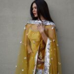 Sonam Bajwa Instagram – 🍯 🍯 @hussainrehar.official