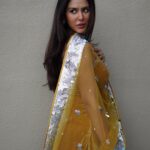 Sonam Bajwa Instagram – 🍯 🍯 @hussainrehar.official