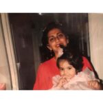 Sonam Kapoor Instagram - Happy happy birthday Mama, you’re the best mom in the world. The best example set for me ! I love you the most in the world. Your favourite child 😝 ❤️ @kapoor.sunita Anil Kapoors House, Juhu, Mumbai
