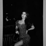 Sonarika Bhadoria Instagram - 🖤 Good lil Vibe✨