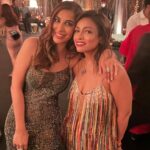 Sophie Choudry Instagram - Celebrating our dearest @apoorva1972 ..50 & pure Gold!! Love u and Bijal and wish you nothing but the best always.. Here’s to making more memories 🥂💕❤️ #makingmemories #friendslikefamily #goodtimes #gold #aboutlastnight