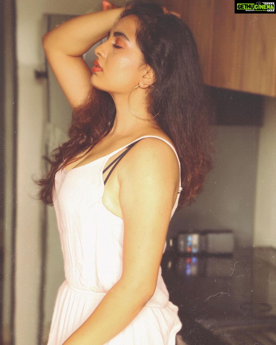 Srushti Dange Instagram - This is my Cup of Care Oh Look π itβs Empty π