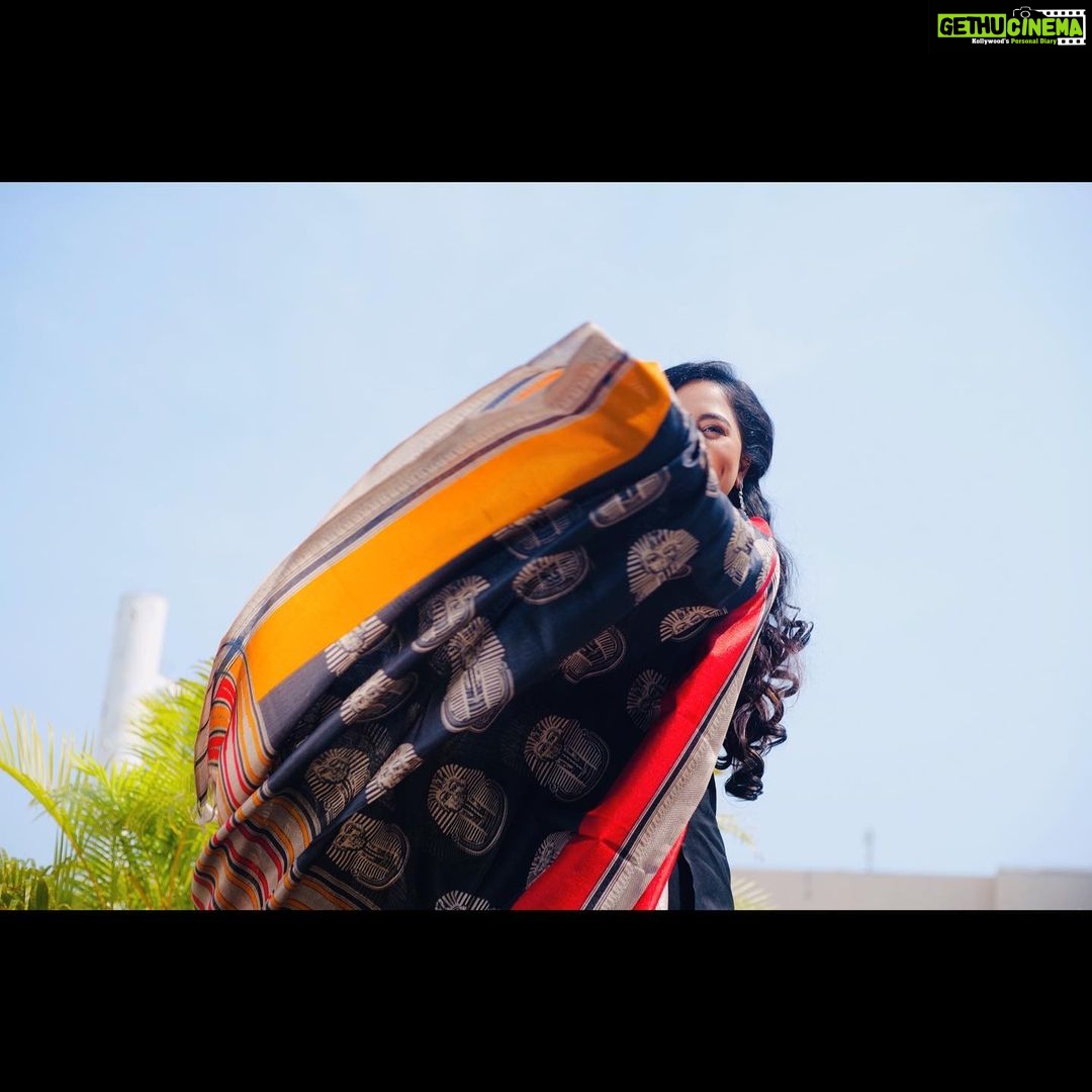 Srushti Dange Instagram - Playing “catch me if you can” 📸 🐣