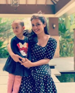 Sruthi Hariharan Instagram - Real talk - it is not easy ...not easy to bring up another human in a world which is so scary, not easy to show her to give love and be kind always, not easy to make her believe that the most important thing is to stand up for oneself, not easy to steer her towards having faith that dreams do come true ... yet, here we are, trying. Hoping that she turns out fine, and finds happiness in everything she does ... So giving her experiences like travel is something both @raamkumar.r and I have done ever since she was a teeny tiny embryo :) Dear @morickapresort thank you for the memories ❤ @tripstoluxury @raamkumar.r #vacaymode #learningthroughtravel #experientiallearning #toddlertales