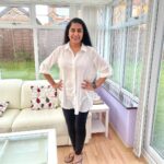 Suhasini Maniratnam Instagram - Ready to receive guests for dinner at chadderton UK