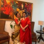 Suja Varunee Instagram – ❤️🦋 Wedding vibes….❤️My Partner in crime ❤️…. ♥️This Gorgeous & beautiful woman♥️ ..My husband’s aunt , who looks like our elder sister.. Beautiful soul @deviigoyal ❤️ Lots of love and hugs ❤️🥰 🦋

Picture courtesy darling @antaragoyal ❤️

#weddingvibes #wedding #partnerincrime #partners Chennai, India