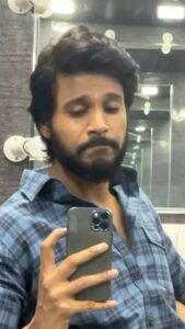 Sundeep Kishan Instagram - #ArabicKuthu 

#ThalapathyVijay ❤️
Rockstar @anirudhofficial @hegdepooja 
@nelsondilipkumar @jonitamusic 🔥