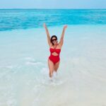 Sunny Leone Instagram - Running to you baby!! Private island just for us!! Thank you! @SIGNATURECOLLECTIONMALDIVES @HIDEAWAYBEACHMALDIVES @ASYOUPLAN