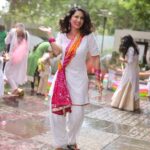 Sunny Leone Instagram - This HOLI is going to be really #Sunny 🌤️ So Pack your bags and Celebrate with me at @mayaland.goa - Rang Barse 2022, Goa on 18th March..check out my story for tickets and more details. . . #SunnyLeoneinGoa #HoliWithSunny @aakash_halarnkar @dj.akashofficial @mayanightclub.goa