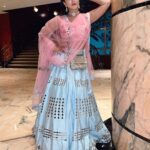 Sunny Leone Instagram - It’s a night to shine in this lovely outfit. Outfit @archanakochharofficial Jewelry - @kushalsfashionjewelelry @rubansaccessories styled by @hitendrakapopara Assisted by @sameerkatariya92 hair @jeetihairtstylist make up @richie_muah