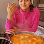 Sushma Raj Instagram – My fav fish curry AKA chapala pulusu for lunch!😛😋

🔶Here are the ingredients I used for 1 kg sea bass.

1. 4 spilt green chillies
2. 1 big onion finely chopped 
3. 2 large tomatoes purée 
4. 2 tablespoons of chilli powder 
5. salt as per your need
6. Half spoon turmeric
7. Blend 2 spoons of cumin seeds, 2 spoons coriander seeds,  half spoon methi and approximately 10 garlic cloves to make a fine masala paste 
8. Big lemon size of tamarind purée 
9. Coriander leaves to garnish 

🔶Process: 

🔹Fry chillies for a few seconds in oil
🔹Add the finely chopped onions and  fry until they turn slight brown
🔹Add tomato purée and let it cook for a while until the raw smell goes away. 
🔹After that add chilli powder, turmeric,salt and tamarind purée. 
🔹Add the already prepared masala paste and water as needed based on the desired gravy thickness and Stir everything for a while until the boiling starts. 
🔹Add fish and let it cook for 15-20 min. 
🔹Garish with coriander leaves as the final step. Let the curry sit for a while before serving on white or any rice!
.
#seabass #fishcurry #indianfood #foodie