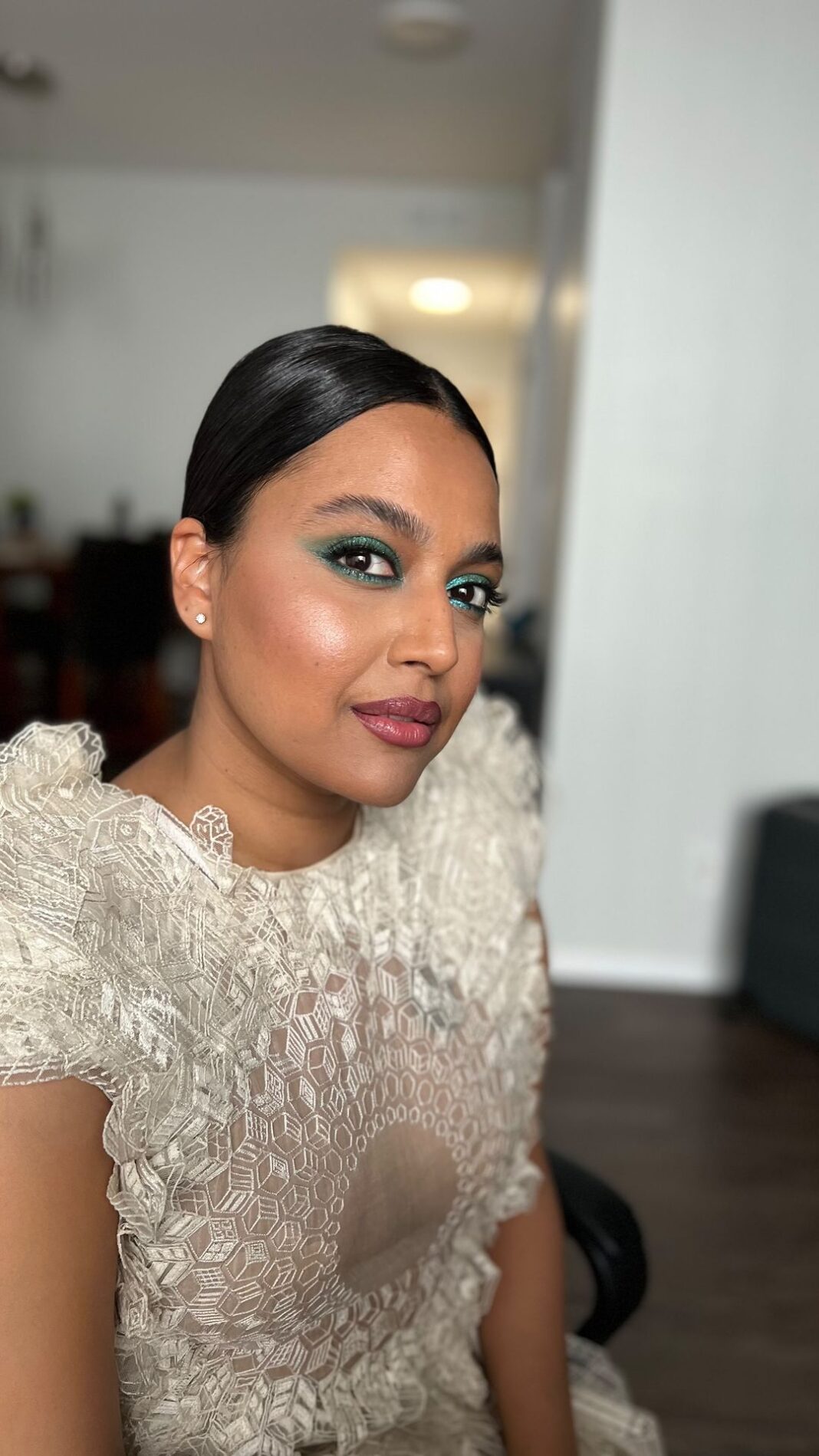 Swara Bhaskar Instagram - My Cinderella Evening! Always feel blessed to find wonderful, talented, kind people who spruce me up and get my gameface on! Thank you @prifreebee @rahulmishra_7 @katekatsmua @sir_ssan for getting me Hollywood ready! ✨ I’m feelin’ the love! 🤗✨