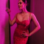 Taapsee Pannu Instagram - Say “Hello” ! #LastEvening #HelloHallOfFame