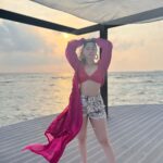 Tamannaah Instagram - Wandering but never lost ☀️ @movenpickkuredhivarumaldives #movenpickmaldives #movenpickkuredhivarumaldives #wemakemoments @oneaboveglobal