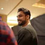 Tovino Thomas Instagram - ചന്ദ്രപ്രകാശിനെ അടുത്തറിയാൻ ഇനി മണിക്കൂറുകൾ മാത്രം ! Mumbai , you beauty ! Thank you for having me back with all your heart for another Premiere 😊 Naradan in theatres from tmrw ! 😉 Content Design : @reeltribe #naradan #breakingsoon #release #mumbai #premiere #nextup #instanews #speakingthetruth #aashiqabu #opmcinemas #annaben #sharafudheen